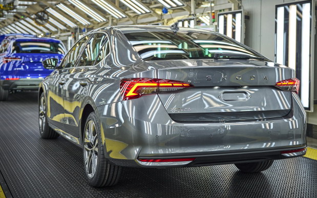 Škoda odustaje od manuelnih menjača