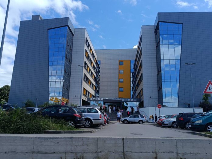 Skoro dve godine ne radi aparat na Nuklearnoj – iz UKC kažu stigao novi, biće spreman za oko 15 dana