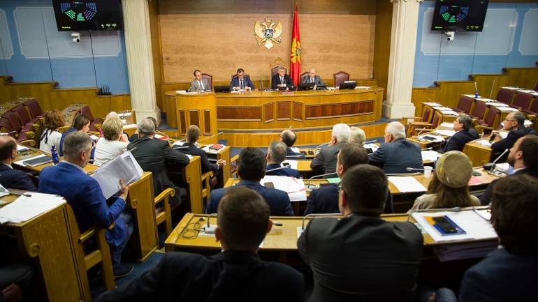 Skupština Crne Gore nije podržala istospolno partnerstvo, zahvaljujući muslimanskim zastupnicima