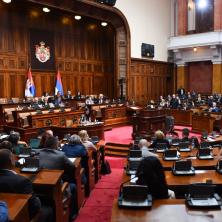 Skupština Srbije počela vanredno zasedanje (VIDEO)