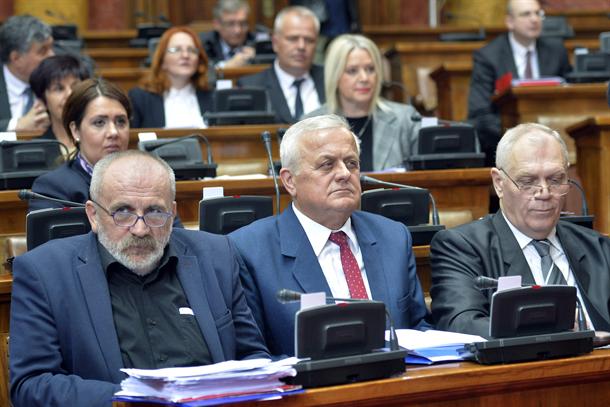 Skupština Srbije uštedela 800 miliona dinara