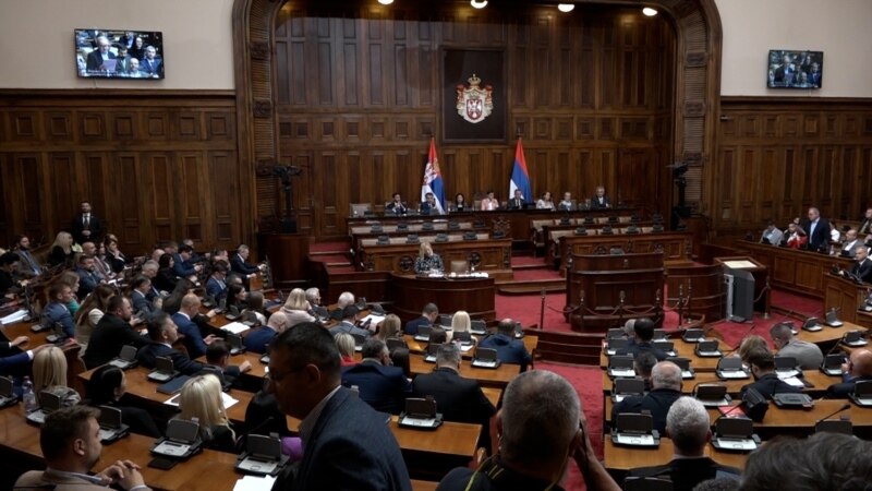 Skupština Srbije usvojila dopune Zakona o jedinstvenom biračkom spisku, poslanici ih različito komentarišu