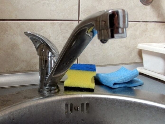 Slab pritisak vode u niškom Duvaništu do 24. decembra, nekim građanima slavine potpuno suve