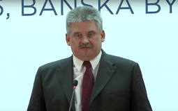 
					Slovački ministar rada zatražio od Samsunga da proveri iskorišćavanje Srba 
					
									