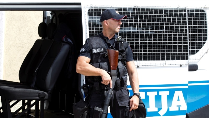 Policajci pušteni nakon saslušanja o ulasku Belivuka u Crnu Goru