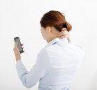 Smartfoni donose novu globalnu bolest - ukočen vrat
