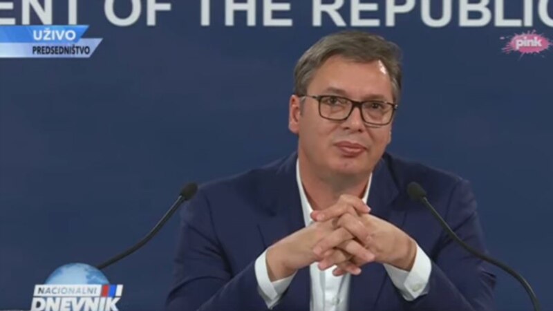 Sme li se Vučić odreći Pinka i Happyja?