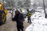 Sneg napravio totalni haos; Uništene kuće, poginulo 35 osoba VIDEO