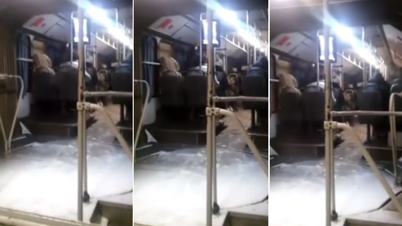 Sneg pada i u autobusu: Stvorilo se ledeno brdo, putnici imaju utisak kao da su napolju (VIDEO)