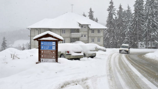 Sneg u većem delu Srbije, pojačan saobraćaj
