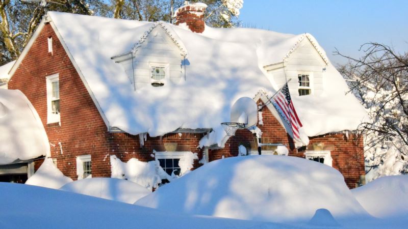 Sniježno nevrijeme zahvatilo sjeveroistok SAD
