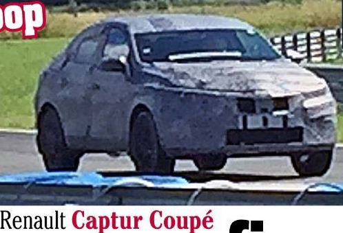 Snimljen Renault Captur Coupe
