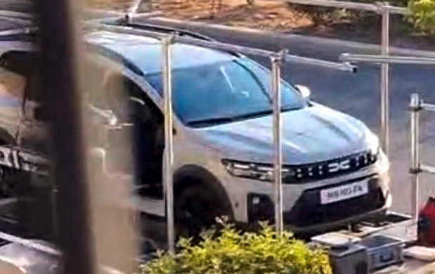 Snimljena obnovljena Dacia Jogger
