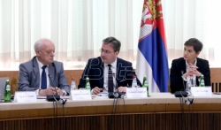 Socijalno-ekonomski savet Srbije traži dugoročnu strategiju položaja zaposlenih u prosveti