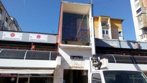 „Solarni ćilim“ ukrasio centar Pirota na Crvenom trgu
