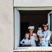 Somborski fotograf dronom beleži porodične trenutke u izolaciji