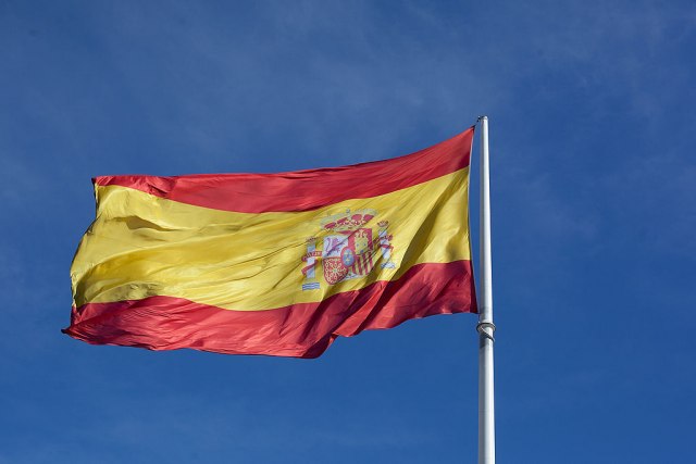 Španska vlada šalje hiljade policajaca u Kataloniju