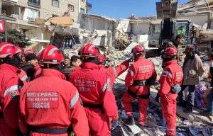 Spasilački tim iz Srbije pomaže u Odabasiju u Turskoj