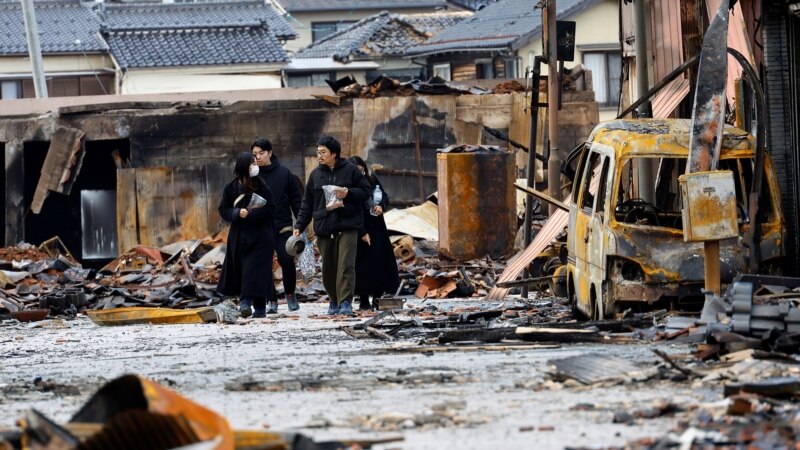 Spasioci se utrkuju sa vremenom da pronađu preživjele zemljotresa u Japanu 