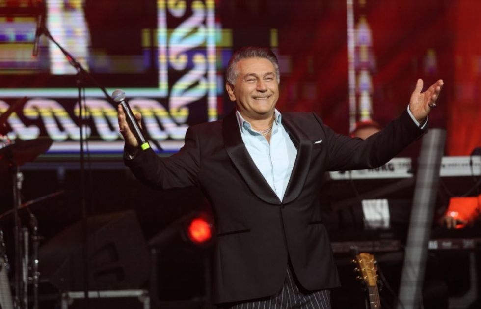 Spektakl za pamćenje: Halid Muslimović održao solistički koncert u Sava centru