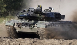Špigel: Šolc odlučio da pošalje tenkove leopard Ukrajini
