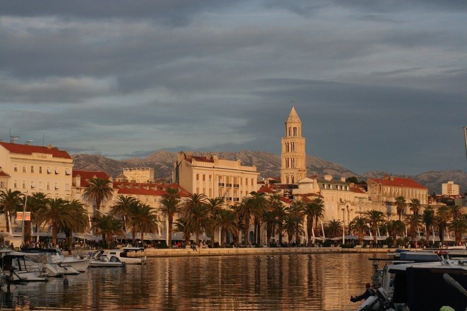Split: Proslave Oluje uz ustaške simbole
