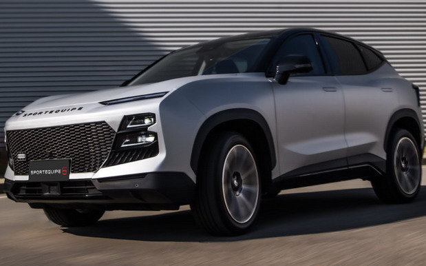 Sportequipe je italijanska marka automobila nastala uz pomoć Kineza
