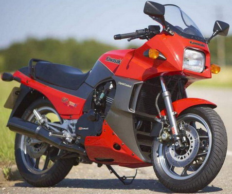 Sprema li Kawasaki povratak GPZ900R?
