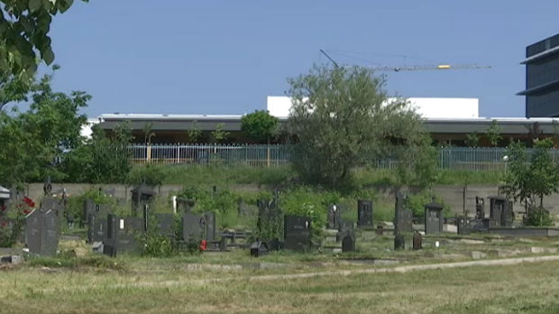 Srbi na Zadušnice obišli groblja na KiM