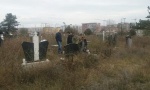 Srbi obišli grobove najbližih na Kosovu, zatekli porušene i oskrnavljene spomenike