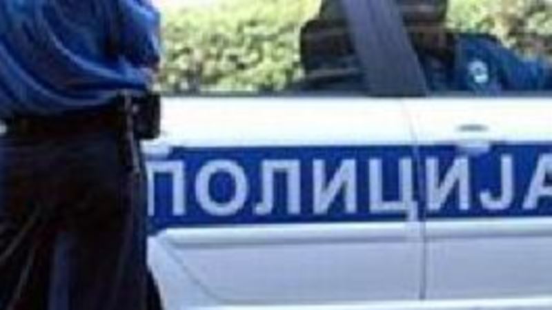 Srbija: Policajci bez odobrenja ne smeju na predizborne skupove