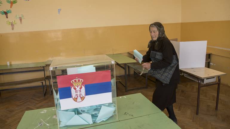 Srbija: Ponavljaju se izbori na tri glasačka mjesta