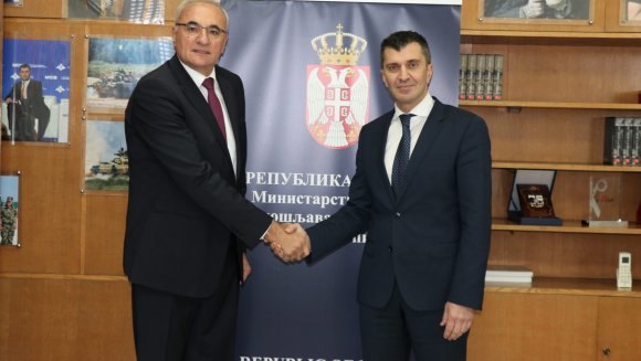 Srbija i Crna Gora da unaprede saradnju u suzbijanju sive ekonomije