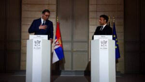 Srbija i Francuska: Makron i Vučić složno i srdačno o ekonomiji i emocijama, oprečno o Kosovu