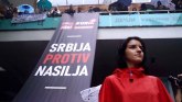 Srbija i protesti: Cveće, kišobrani i pištaljke - Srbija protiv nasilja