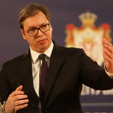 Vučić sa vrhom SNS razmatra održavanje izbora  