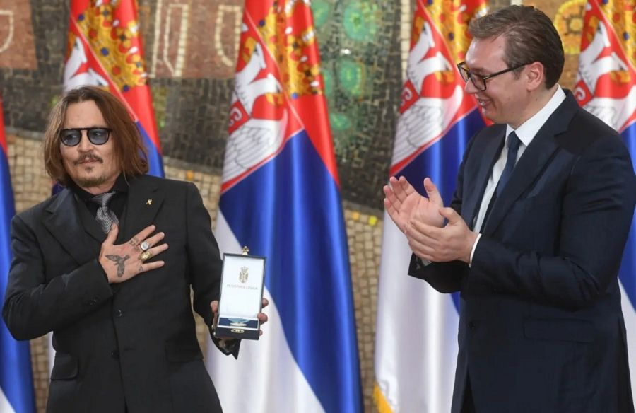 Srbija odlikovala Džonija Depa: Hvala vam, obećavam da nikada neću izneveriti ovakvu čast