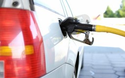 
					Srbija po prosečnim cenama benzina šesta u regionu, a po ceni dizela treća 
					
									