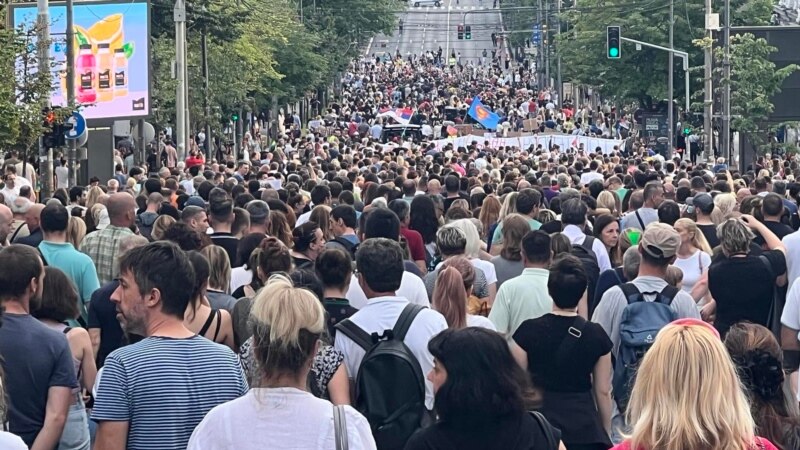 Srbija protiv nasilja u Beogradu: Okončan protest ispred RTV Pink