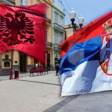 Srbin IZ INATA pričao srpski ispred albanske zastave! Pretili da će ga POLOMITI, usledio hrabar potez (VIDEO)