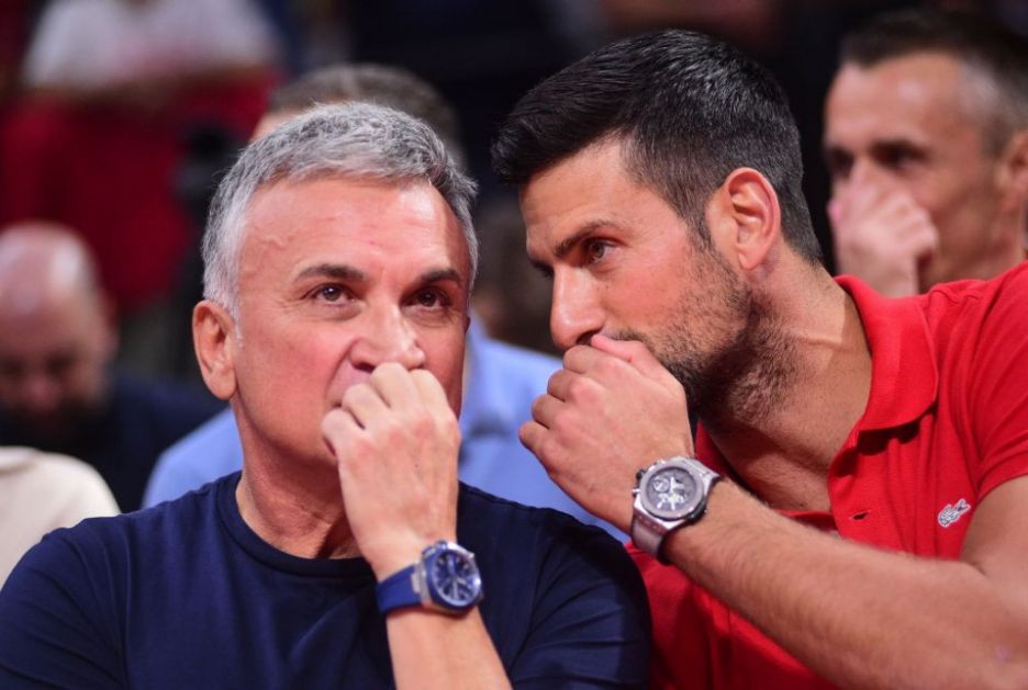Srđan Đoković uživo pročitao Novakovu poruku: Tata, ja moram