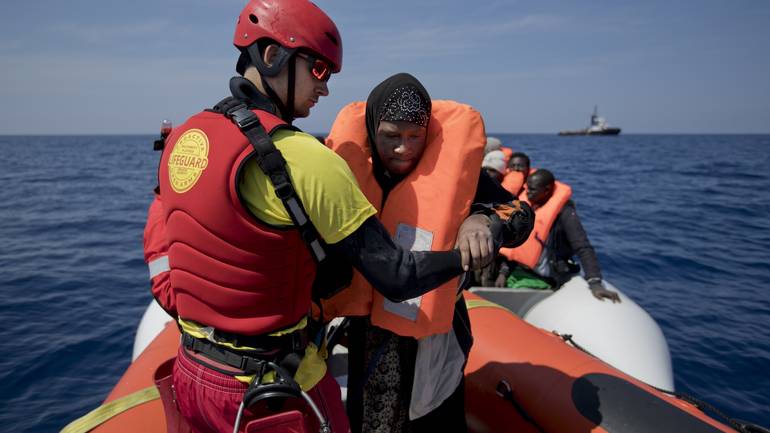 Sredozemno more: Strahuje se za živote 200 izbjeglica