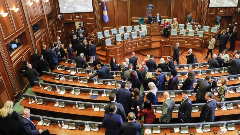 Srpska lista ne ide na konstultacije o sednici parlamenta