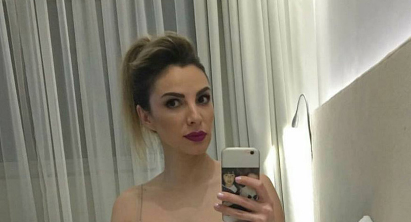 Srpska pevačica napravila selfi u krevetu, ali da je znala da su joj ISTRČALE bradavice, sliku nikad ne bi objavila (FOTO)