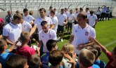 Srpski fudbaleri se družili sa decom sa Kosova