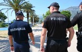 Srpski i crnogorski policajci zajedno patroliraju primorjem FOTO