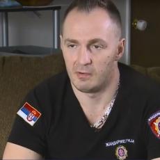 Srpskom MMA borcu pokušali da ukradu auto, on uhvatio napadača, drugi mu zadao 10 UBODA NOŽEM! (VIDEO)