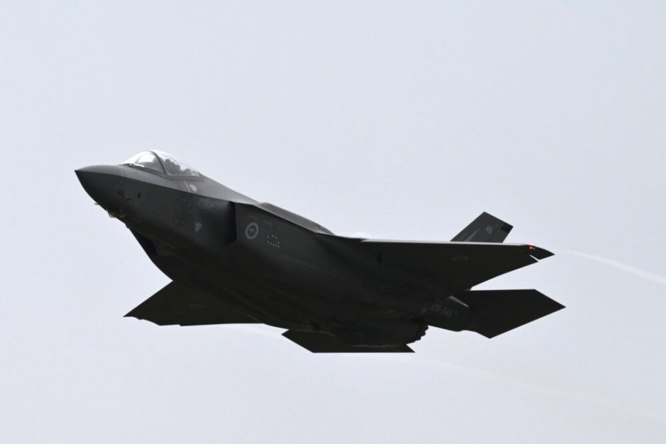 Srušio se lovac F-35 u Kaliforniji, pilot se katapultirao uspešno
