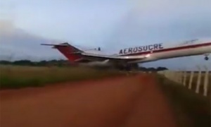 Srušio se teretni avion, pet osoba stradalo (FOTO, VIDEO)