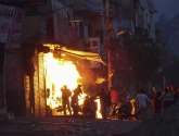 Šta se dešavalo u Indiji tokom Trampove posete? - Dimne granate, suzavac, 19 mrtvih, 150 povređenih FOTO/VIDEO
